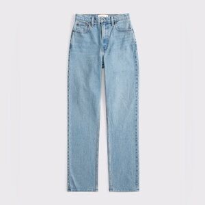 Abercrombie & Fitch Ultra High Rise 90s Slim Straight Jean